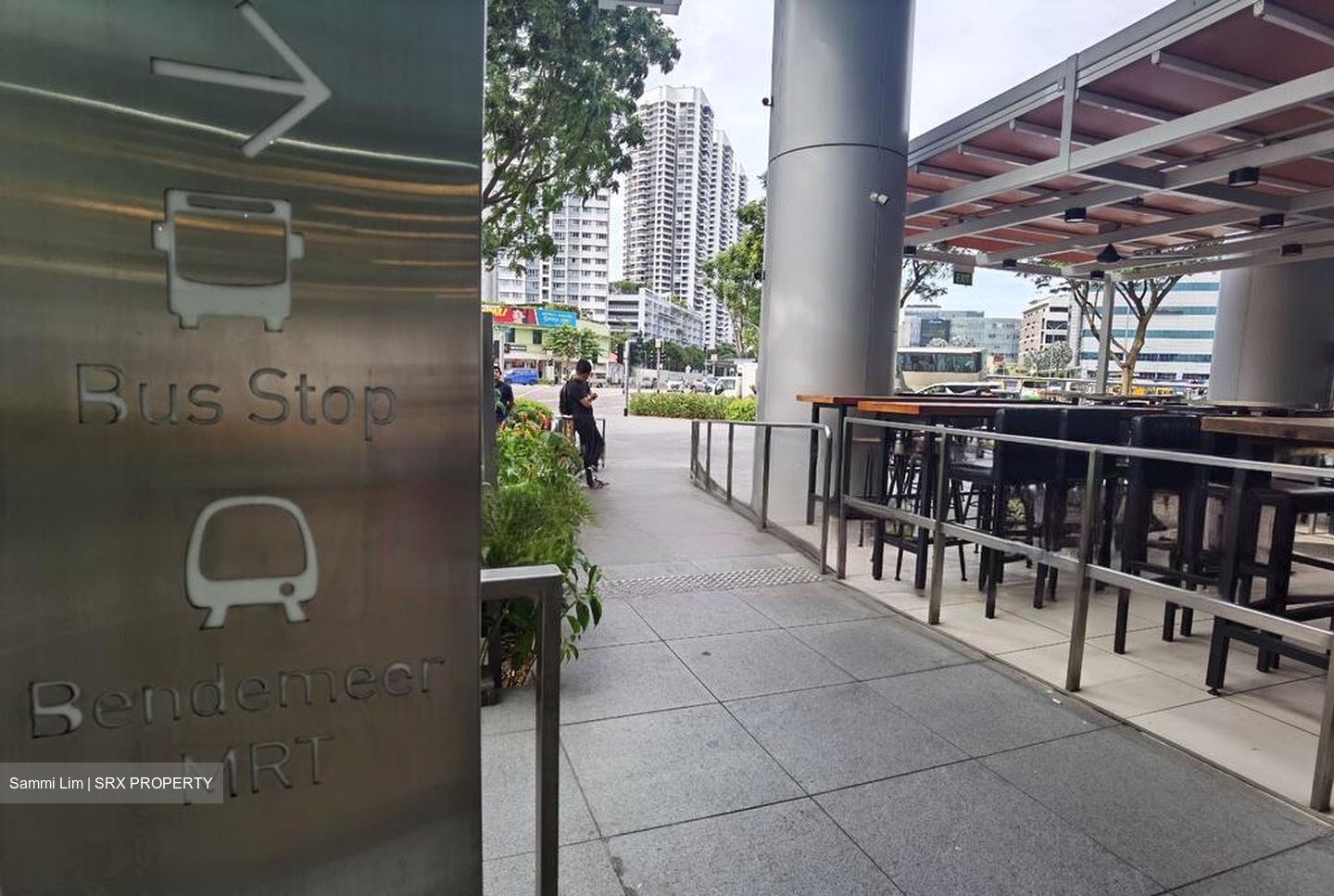 Arc 380 (D8), Office #460821561